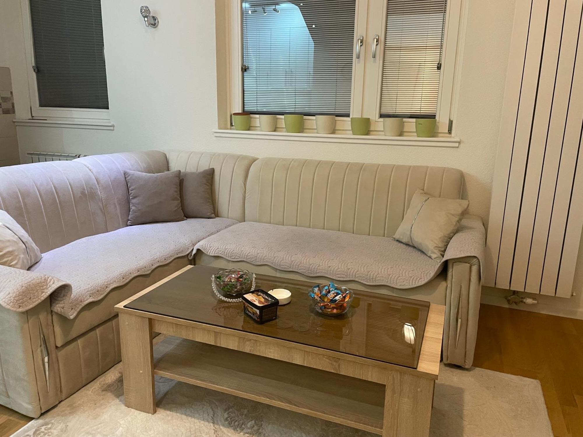 Apartment Sretni Kutak